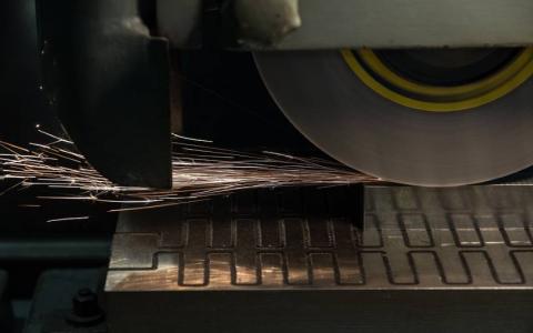 rectificado industrial del metal